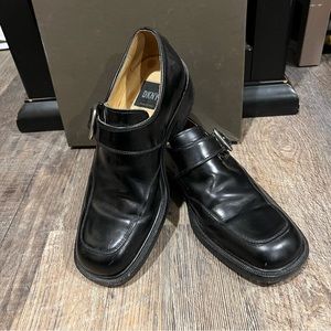 DKNY - Men’s Leather Black loafer with buckle - Size:7.5